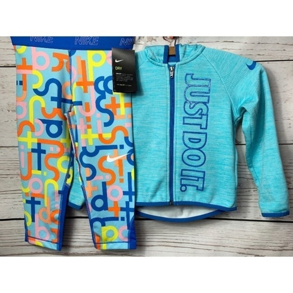 Nike “Just Do It” Hoodie Capri Set - Picture 1 of 13